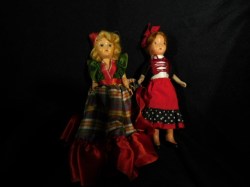 lot 2 two dolls 27 faces_01